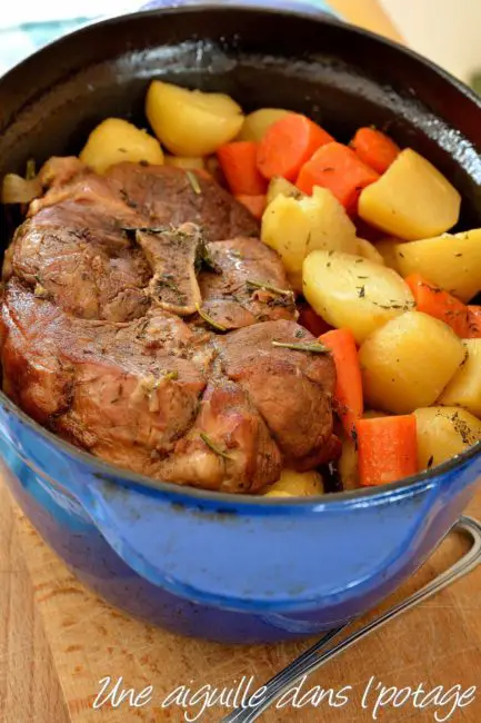 palette porc en cocotte aux carottes et pomme de terre au four 