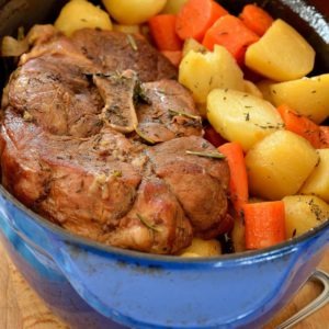 palette de porc braisée aux légumes en cocotte