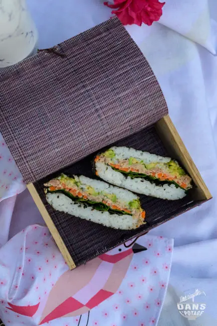 onigirazu sandwich japonais au thon