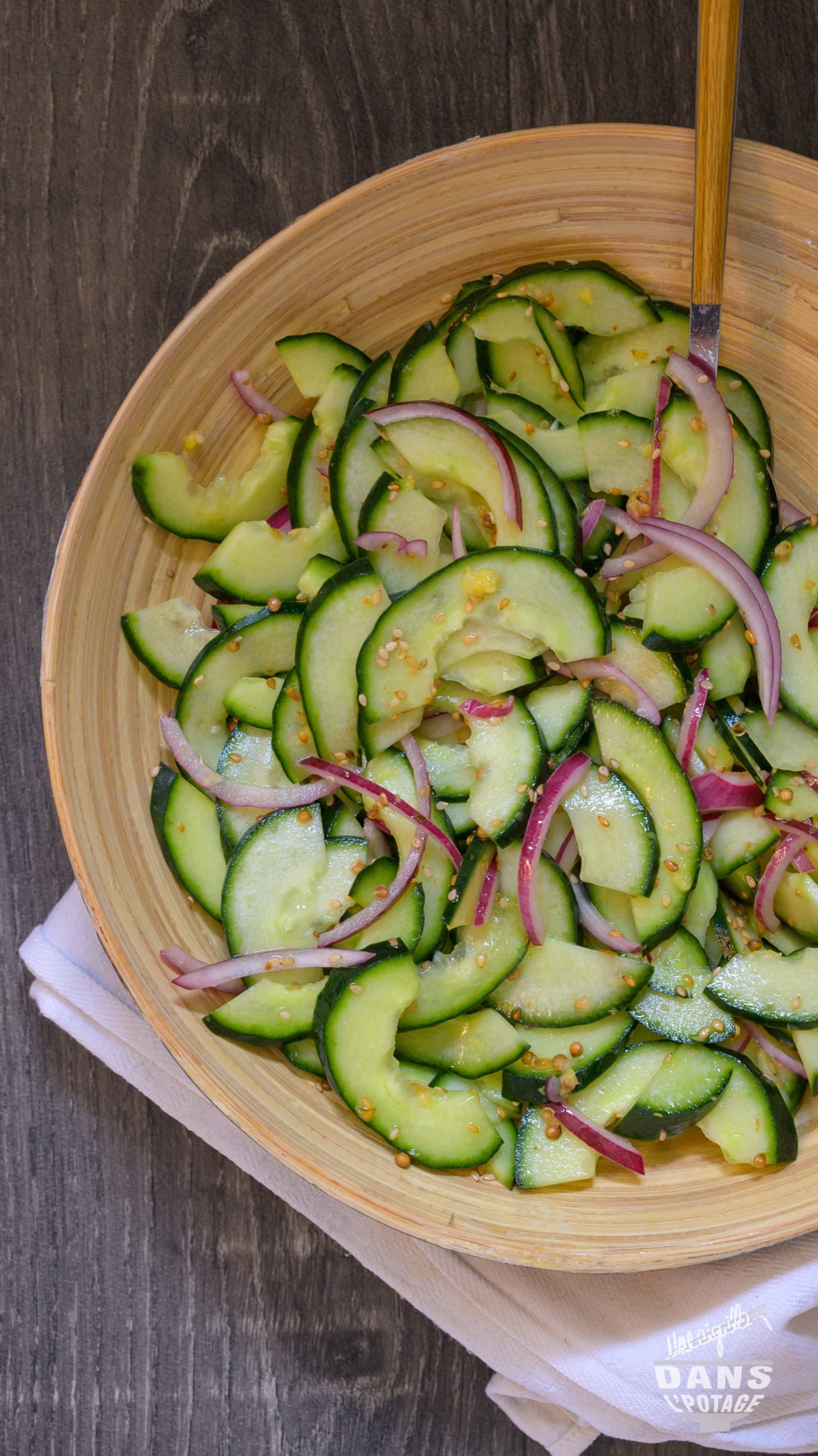 salade de concombre ail gingembre Ottolenghi