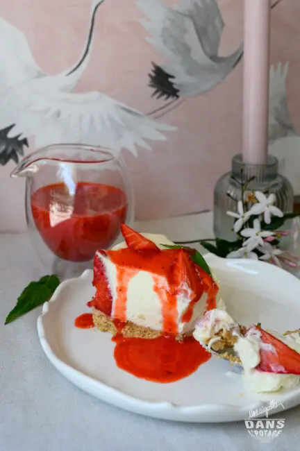 cheesecake aux fraises  sans cuisson.