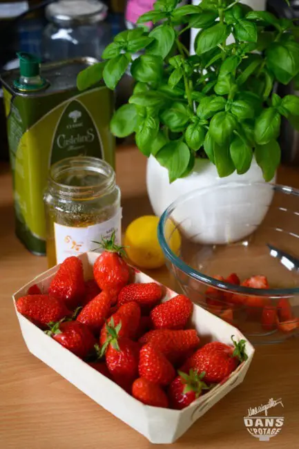 salade de fraises au basilic Alain Ducasse