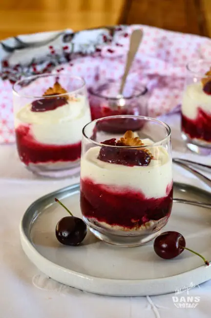 verrine cerise fromage blanc 