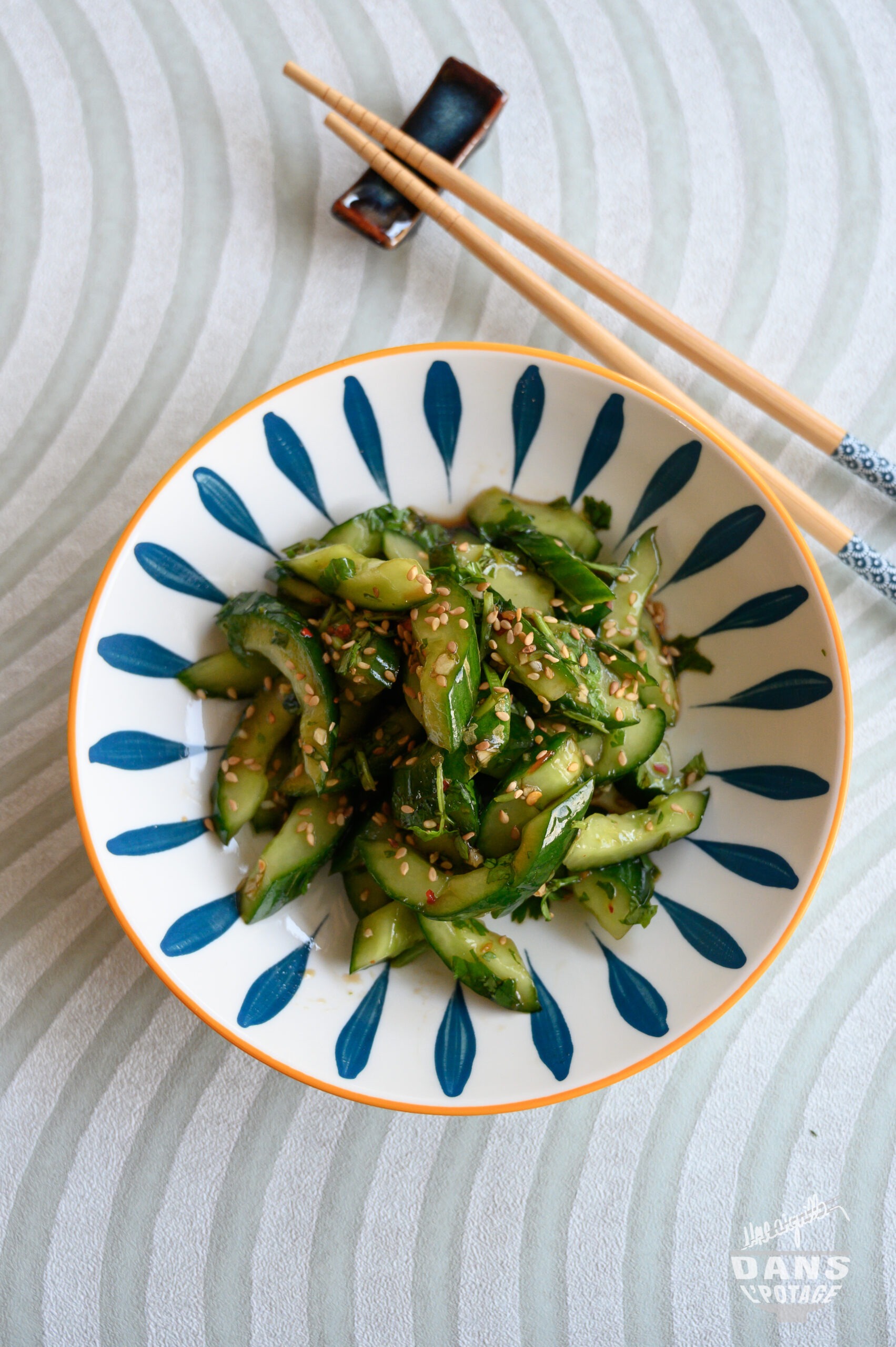 salade asiatique de concombres tapés 