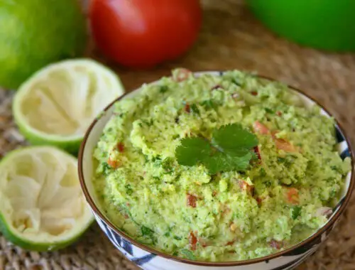 faux guacamole de brocoli de Juan Arbelaez