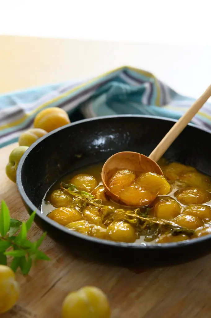 poêlée de prunes