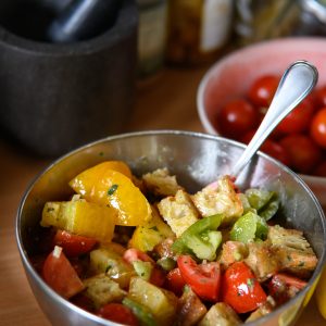salade tomates anchois ail Ottolenghi