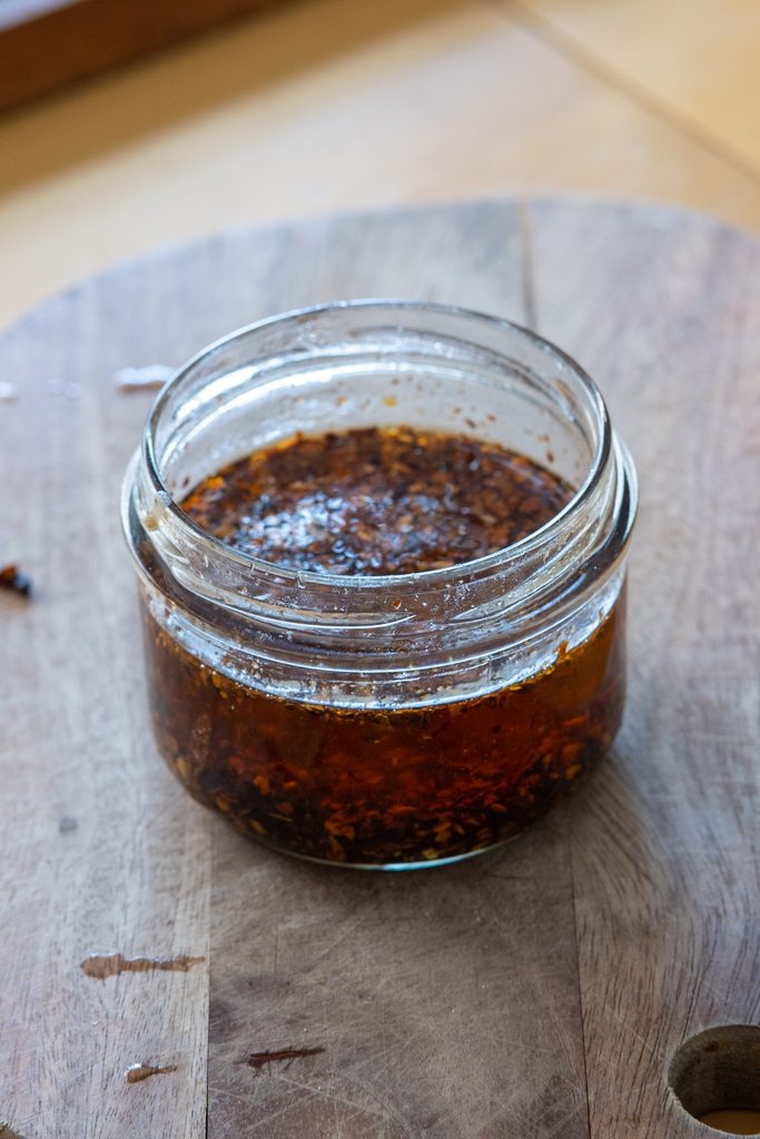 chili oil huile pimentée